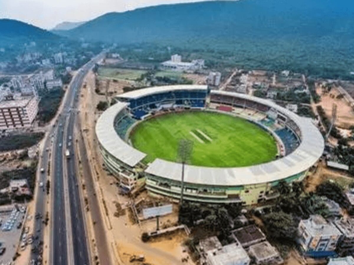 huge-rush-for-india-australia-t-20-match-tickets-in-visakhapatnam-a-cricket-frenzy-unleashed